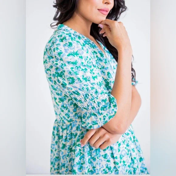 Karlie Dress - Picture 2 of 7